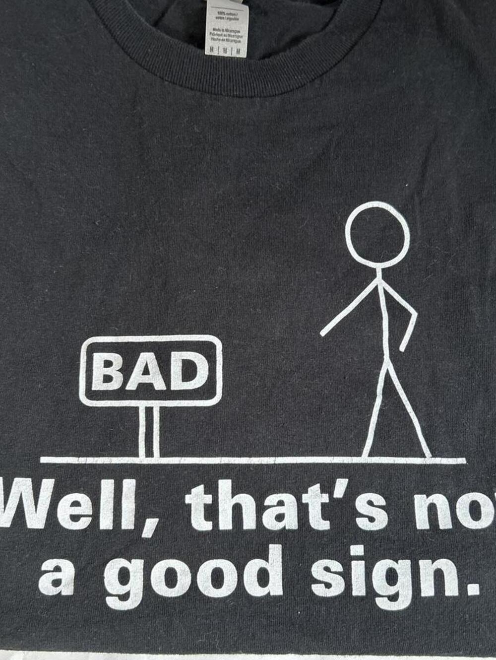 Gildan Men's Black Graphic Tee